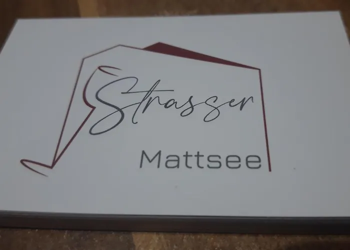 Pensjonat Gaestehaus & Vinothek Strasser